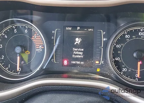 2016 Jeep Cherokee Latitude из США, поврежденный, VIN 1C4PJMCS8GW331285